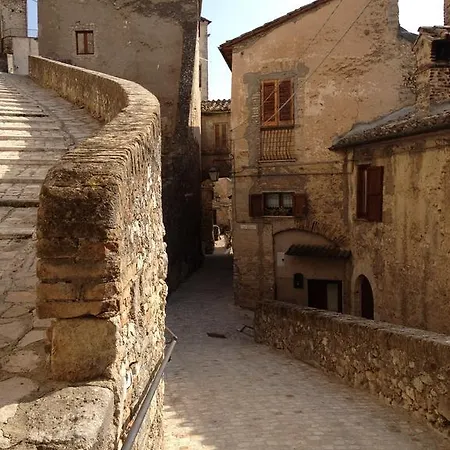 Casa In Calvi Dell'umbria