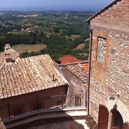 Nyaraló Casa In Calvi Dell'umbria